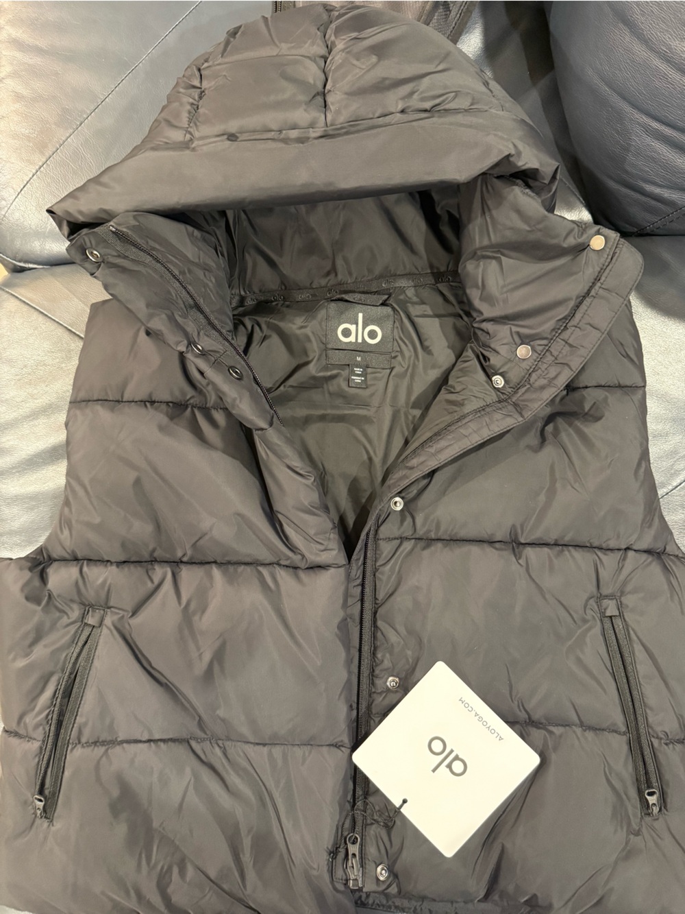 ALO Yoga Kids Black Puffer Jacket with Hood